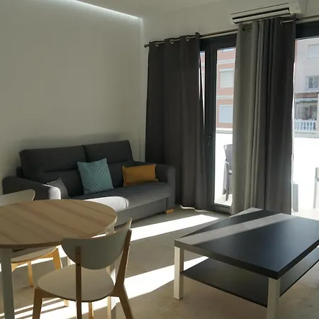 Turistico Hermanos Infantes Apartment *